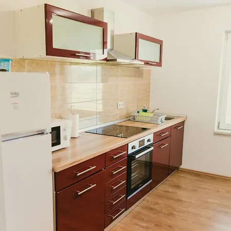 Furman Slovenja Vas * Spodnja Hajdina